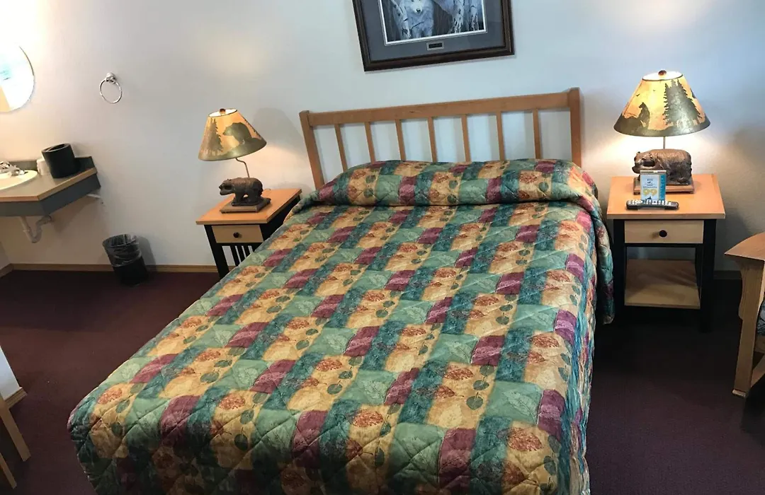 Harborview Inn-1