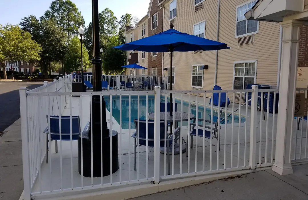 Mainstay Suites-1