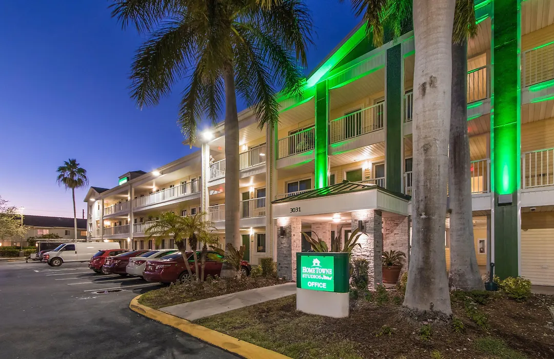 Hometowne Studios By Red Roof Fort Lauderdale-1
