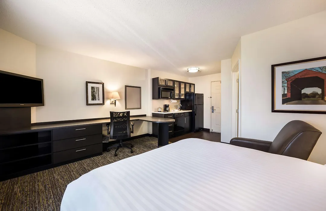 Sonesta Simply Suites Chicago Libertyville-1