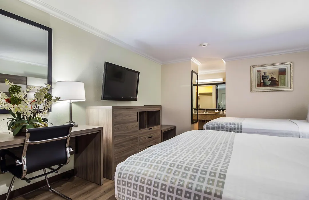 Americas Best Value Inn Columbus-1