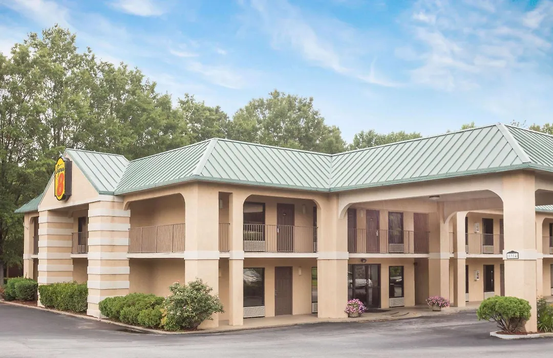 Super 8 By Wyndham Lithonia-1