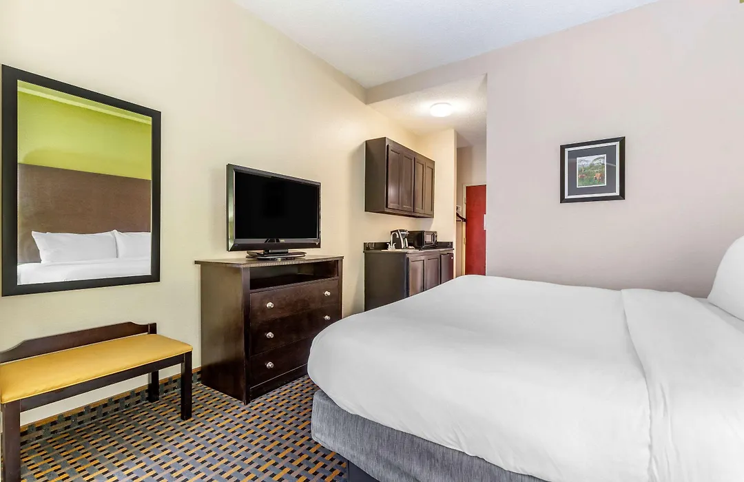 Comfort Inn & Suites Asheboro East-1