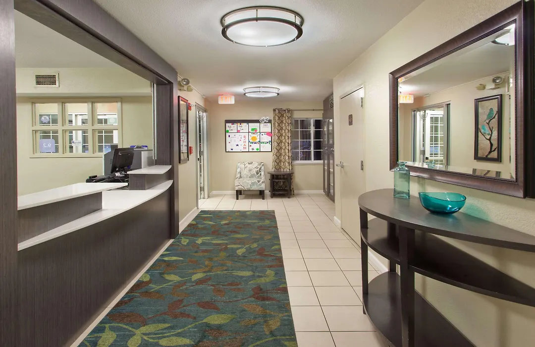 Sonesta Simply Suites Cleveland North Olmsted Airport-1