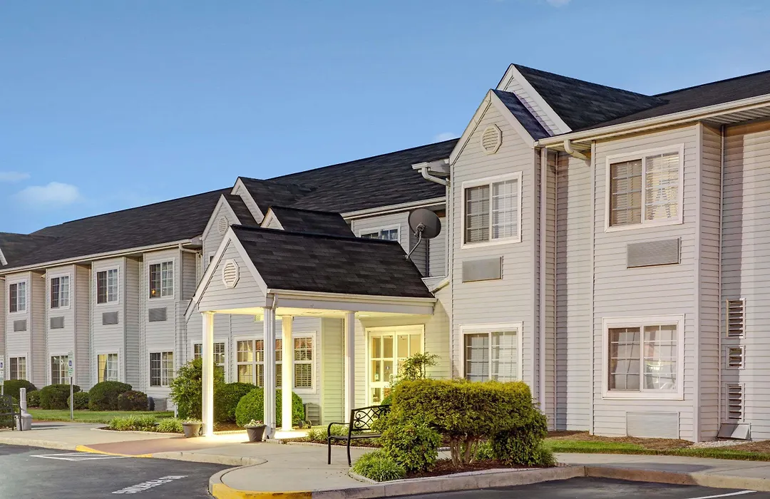 Microtel Inn & Suites By Wyndham Burlington-1