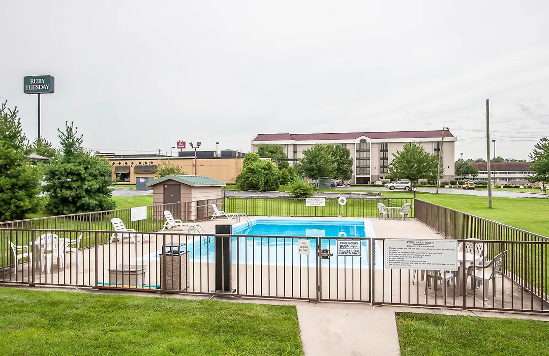 Quality Inn & Suites North-1