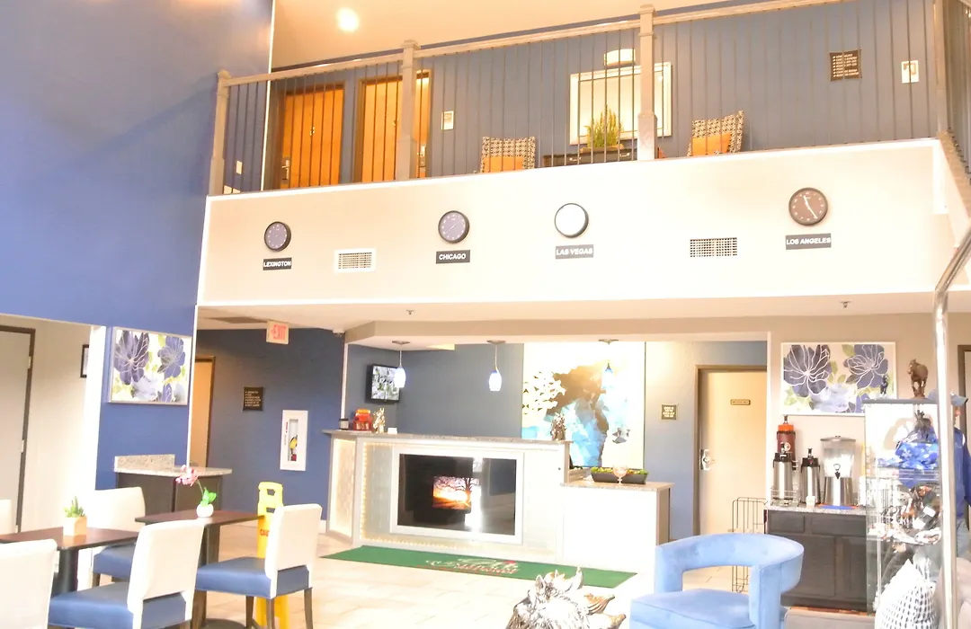 Guesthouse Inn & Suites Lexington-1