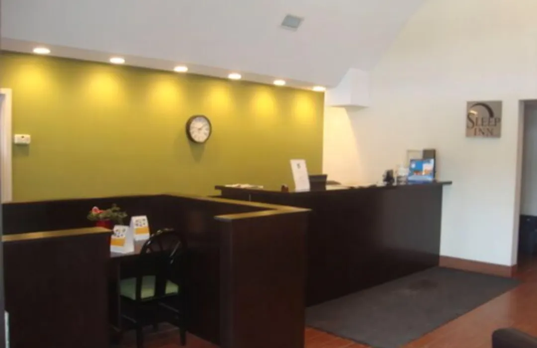 Comfort Inn-1