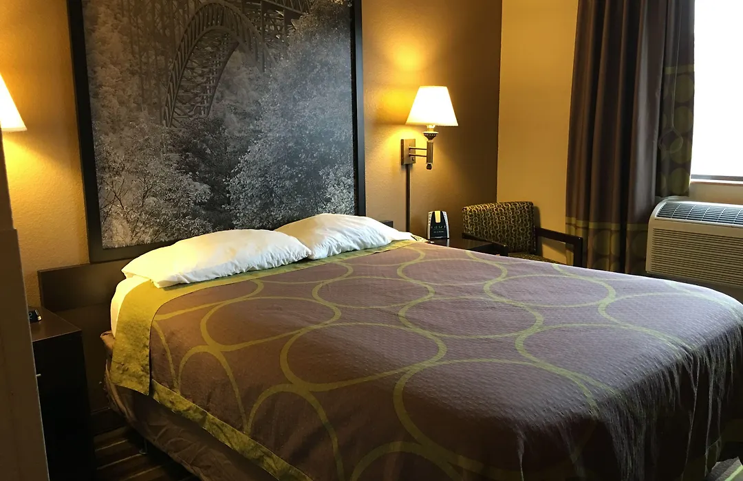 Super 8 By Wyndham Weston Wv-1