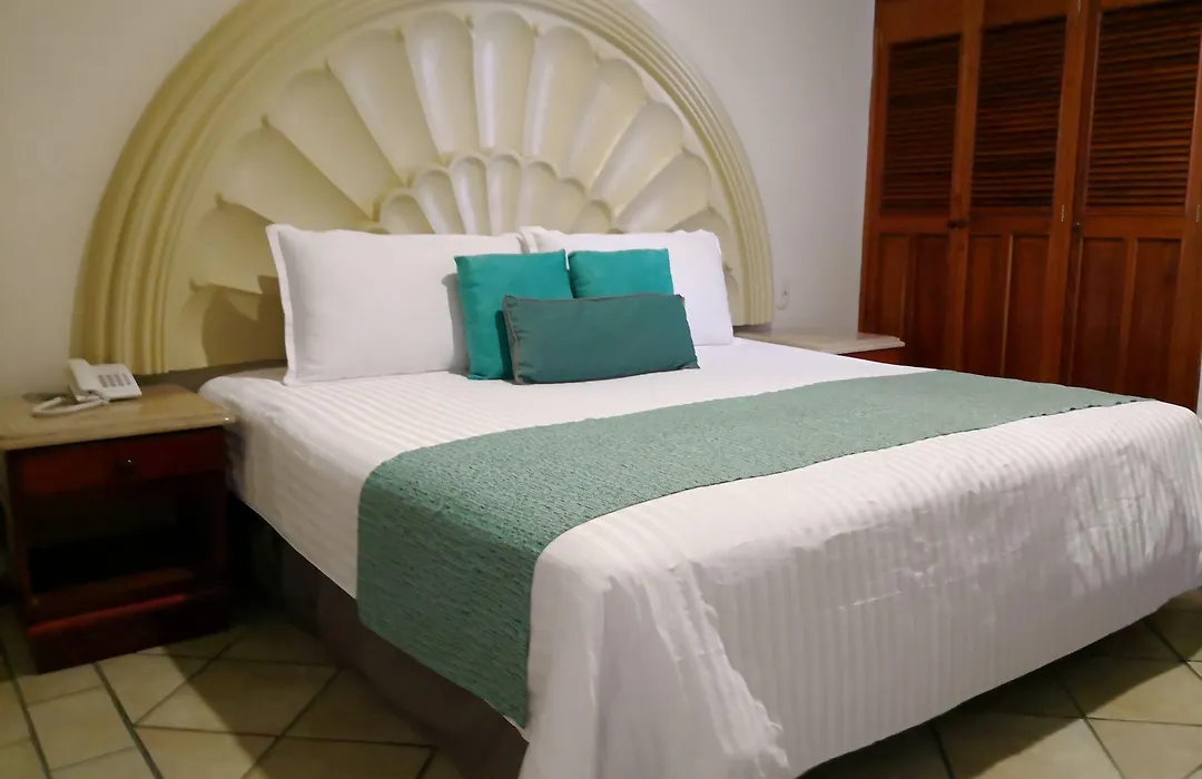 Hotel Playa Marina-1