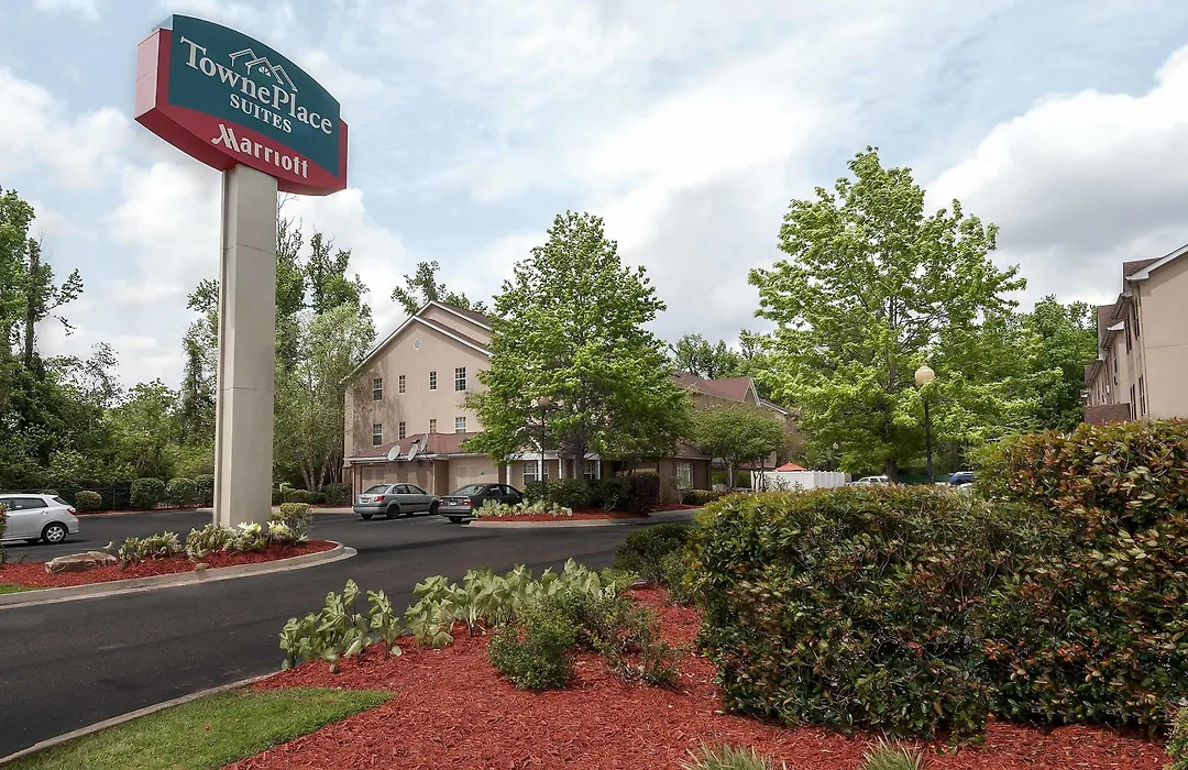 Towneplace Suites By Marriott Baton Rouge South-1