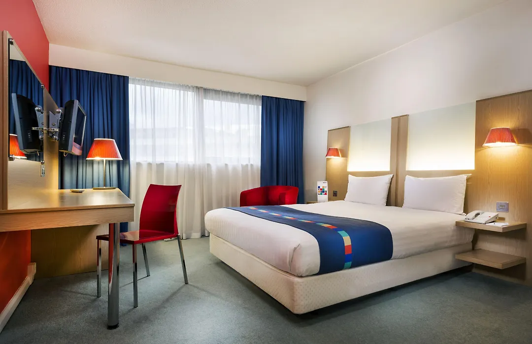 Park Inn By Radisson Cardiff City Centre-1