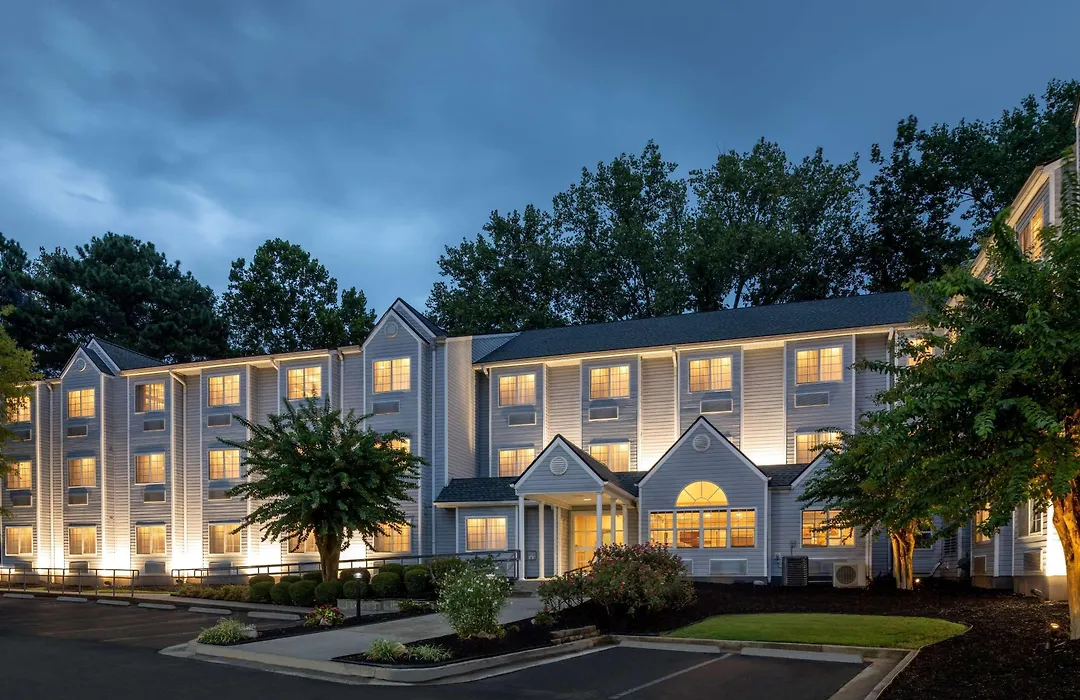 Microtel Inn & Suites By Wyndham Atlanta Buckhead Area-1