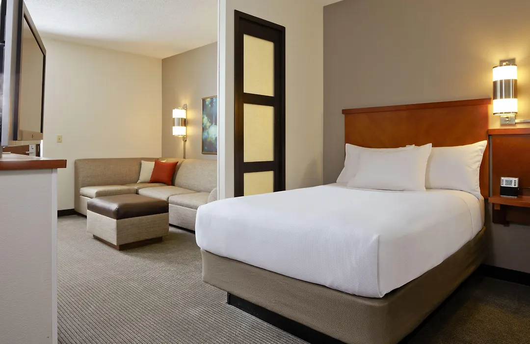 Hyatt Place Across From Universal Orlando Resort-1