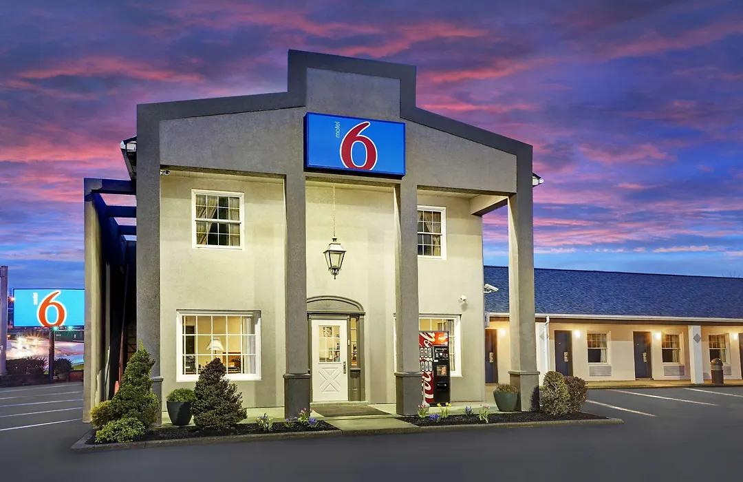 Motel 6 Washington, Pa-1