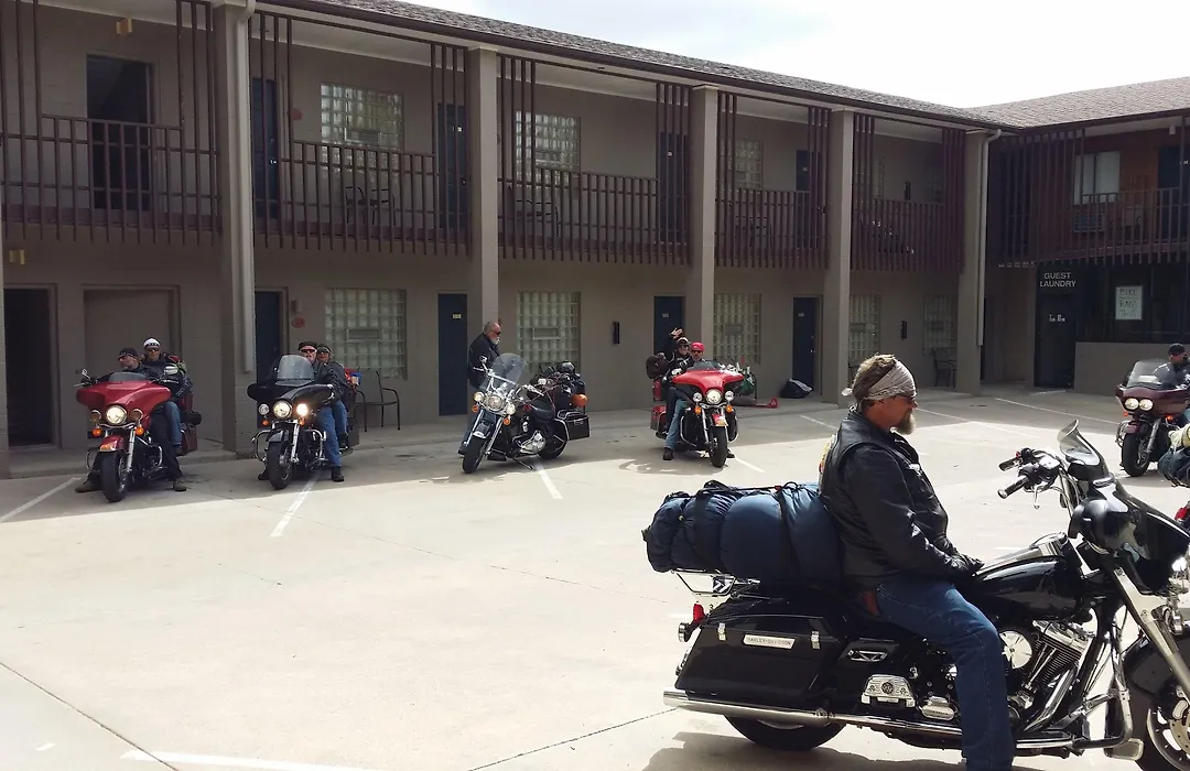 Bear Lodge Motel-1