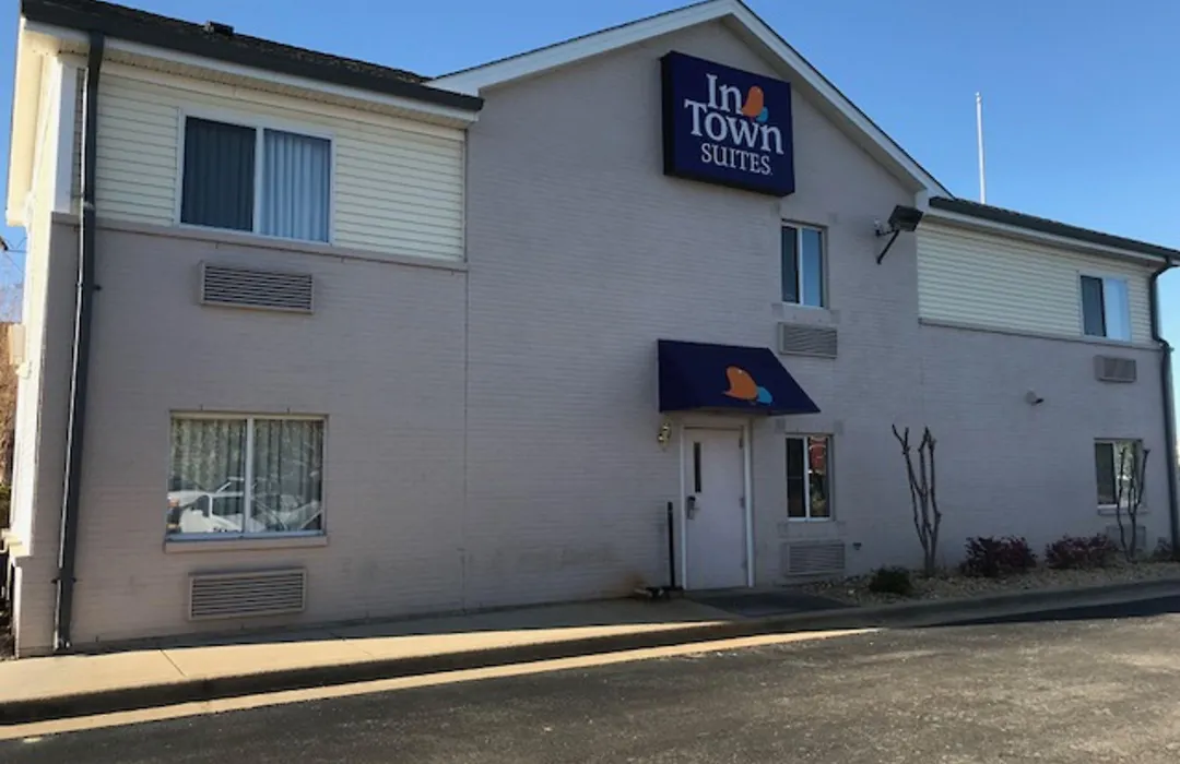 Intown Suites Extended Stay Decatur Al-1