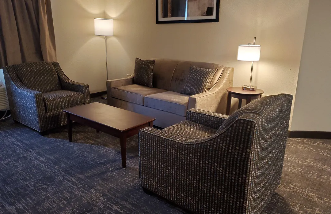 Cobblestone Suites - Oshkosh-1