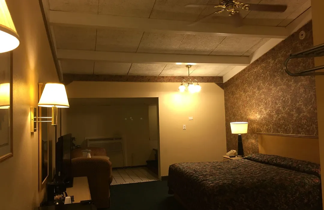 Red Carpet Inn-1