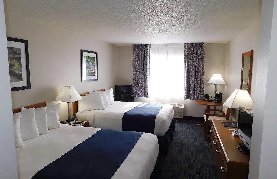 Northwoods Best Inn - Chetek-1