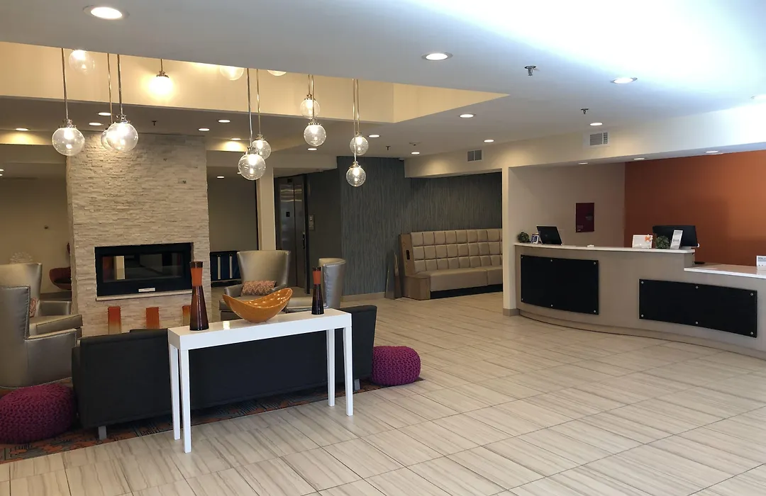 Best Western Erie Inn & Suites-1