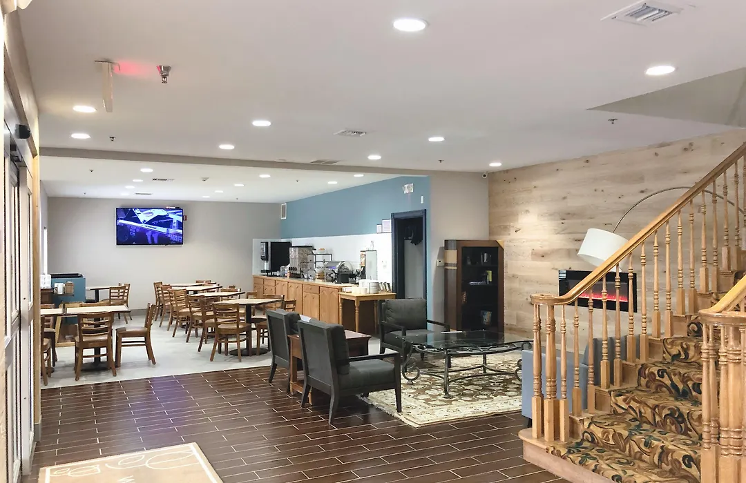 Country Inn & Suites By Radisson, Topeka West, Ks-1