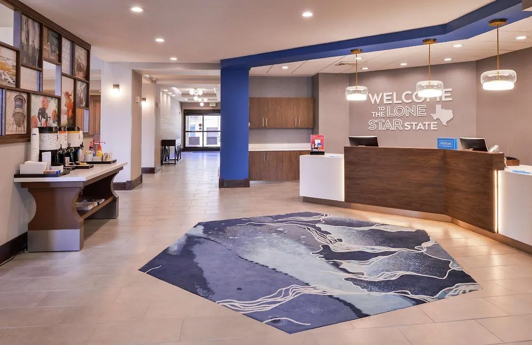 Hampton Inn & Suites Legacy Park-Frisco-1