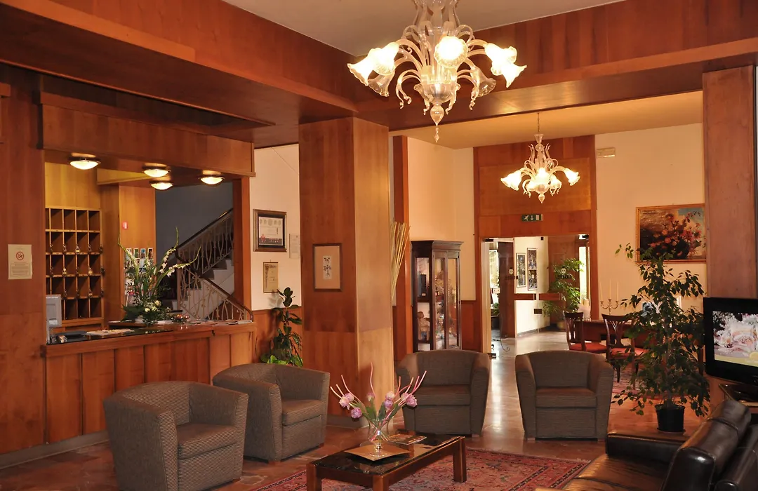 Hotel Hermitage-1
