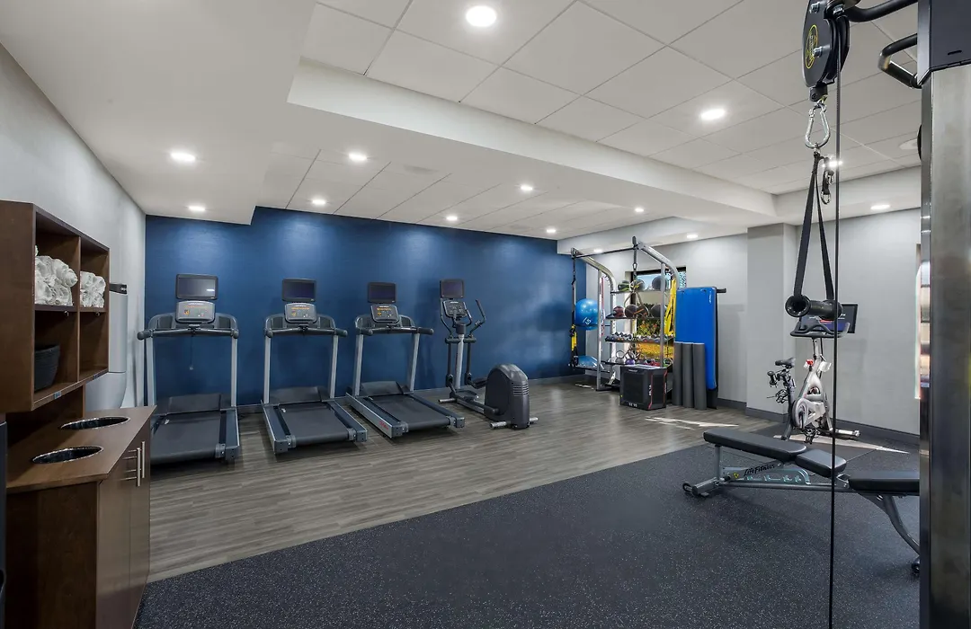 Hampton Inn Linden-1