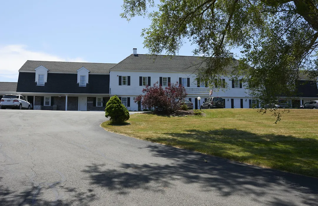 Sandwich Lodge & Resort-1