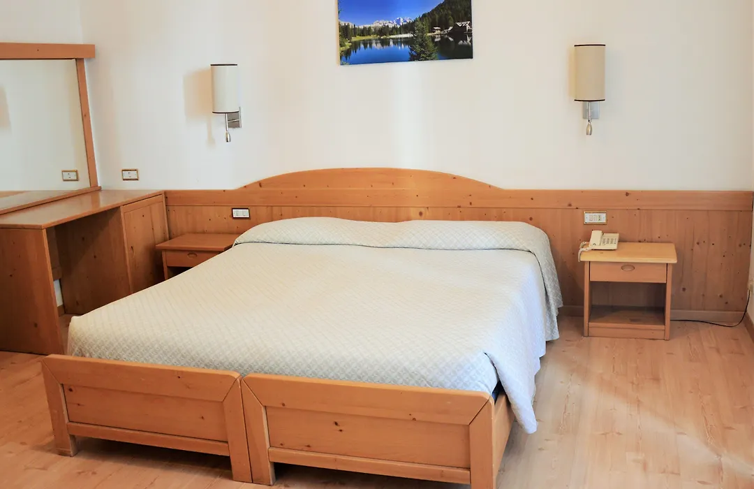 Hotel Pinzolo-Dolomiti-1