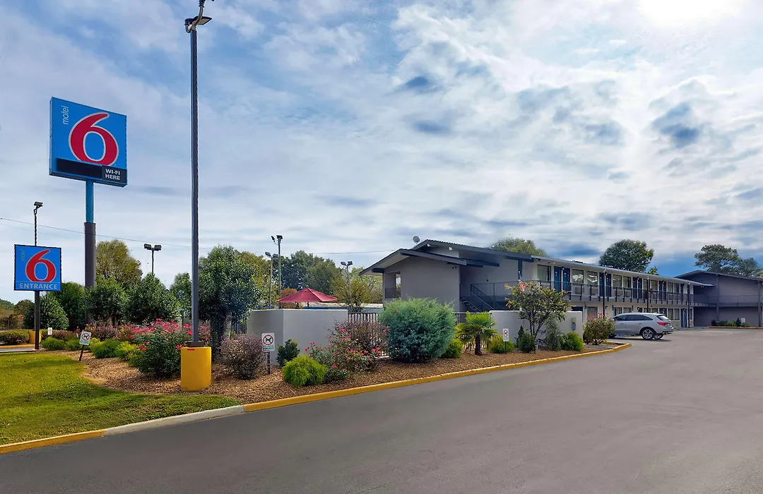 Motel 6-Columbus, Ga-1