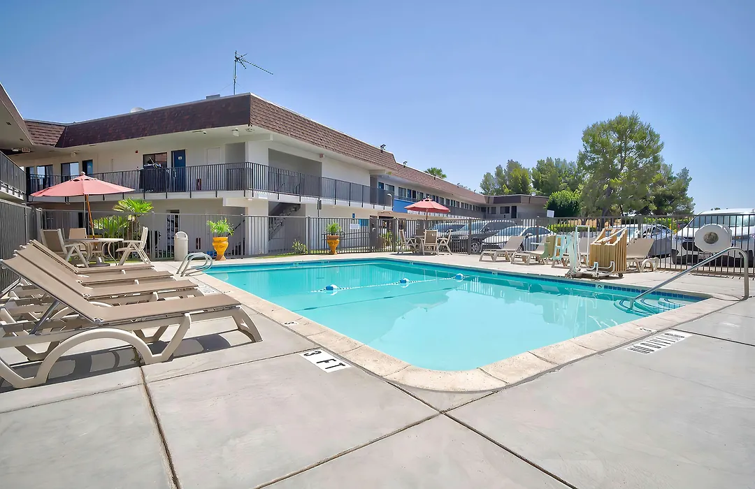 Motel 6-Palmdale, Ca-1