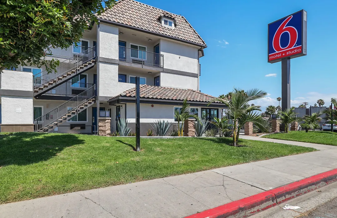 Motel 6-Escondido, Ca-1