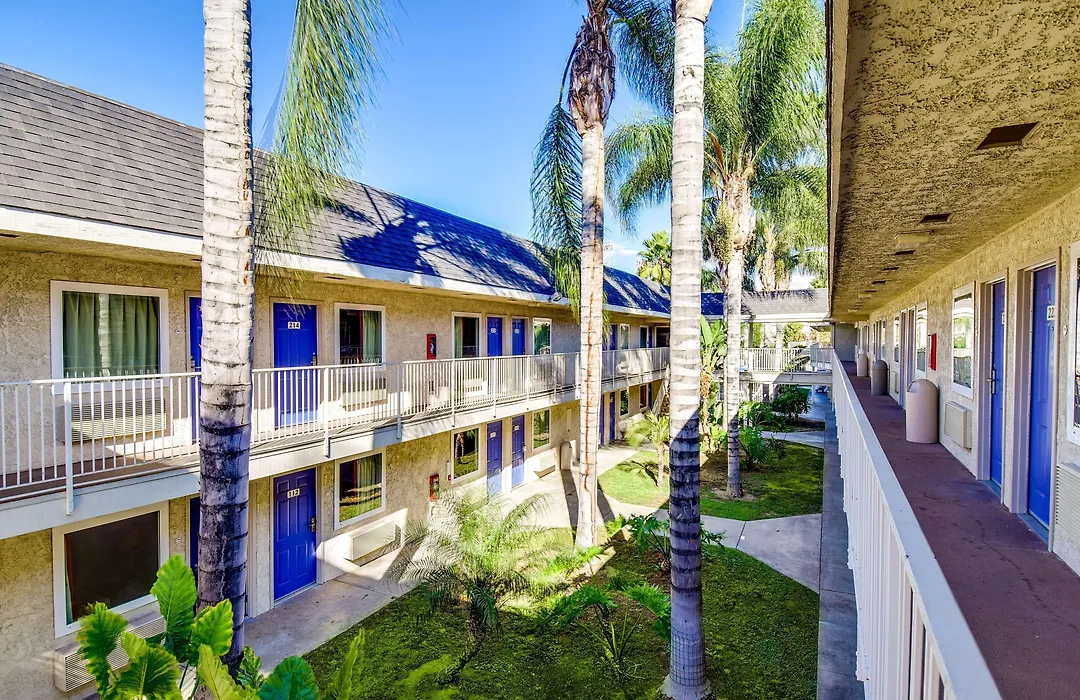 Motel 6-Riverside, Ca - South-1