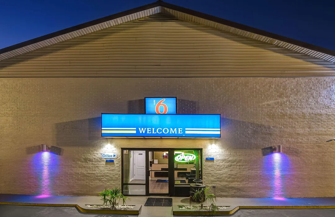 Motel 6-Dalton, Ga-1