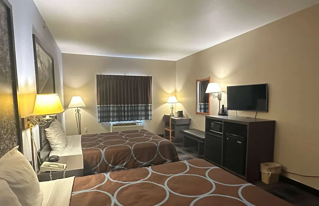 Super 8 By Wyndham Columbia East-1