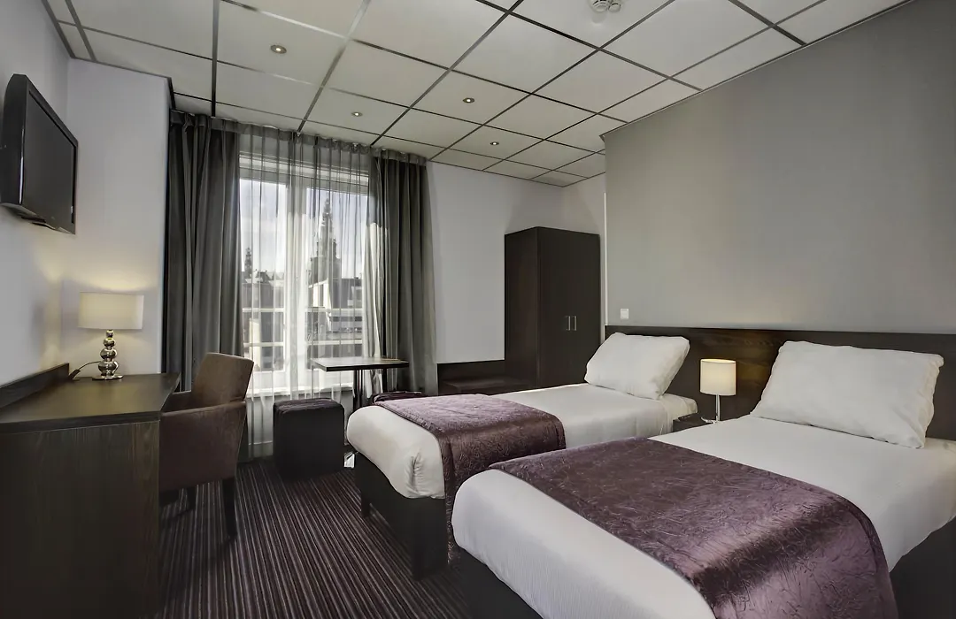 Hotel Luxer-1