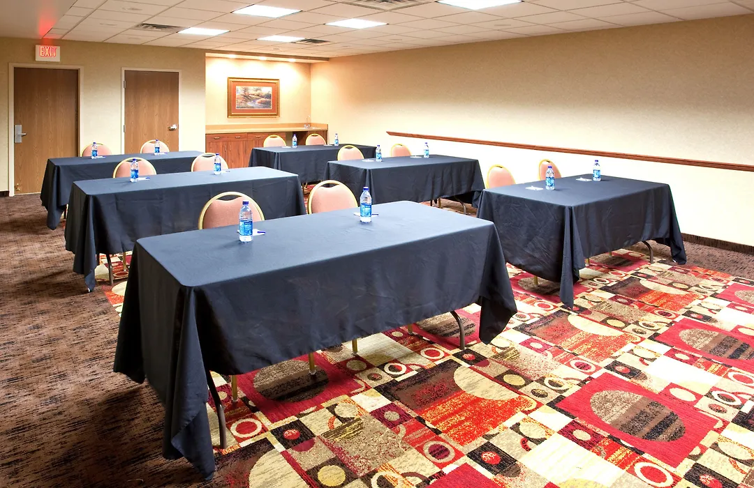 Holiday Inn Express Hotel & Suites Bowling Green By Ihg-1