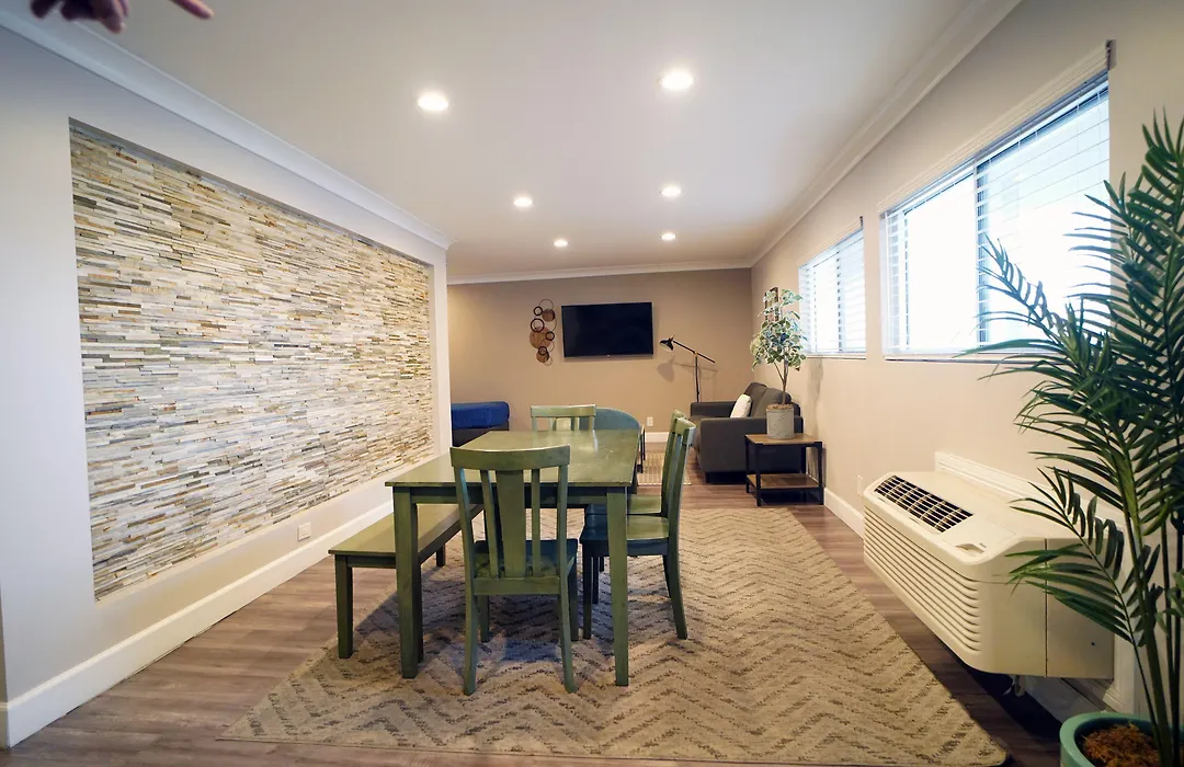 Anaheim Executive Inn & Suites-1