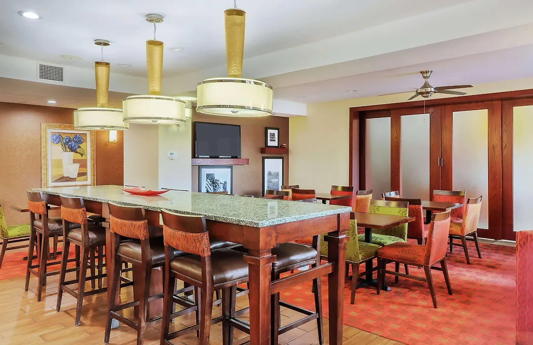Hampton Inn Heath-1