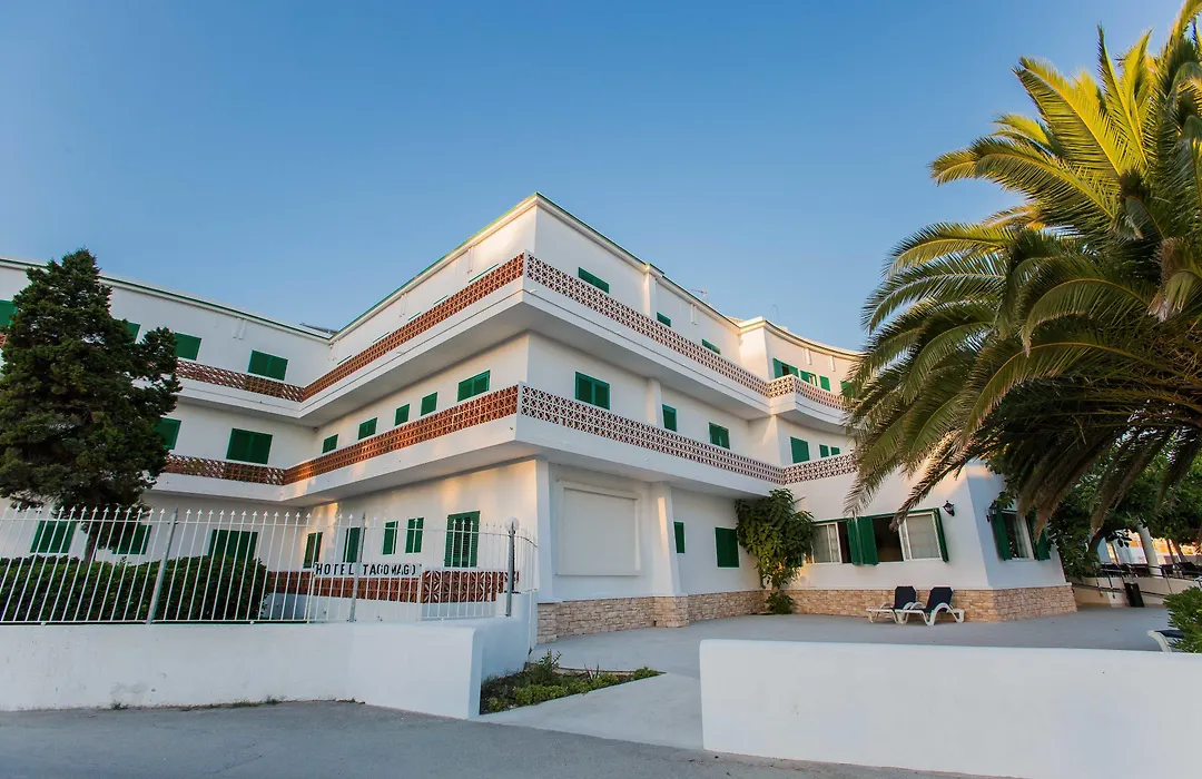 Hotel Tagomago-1