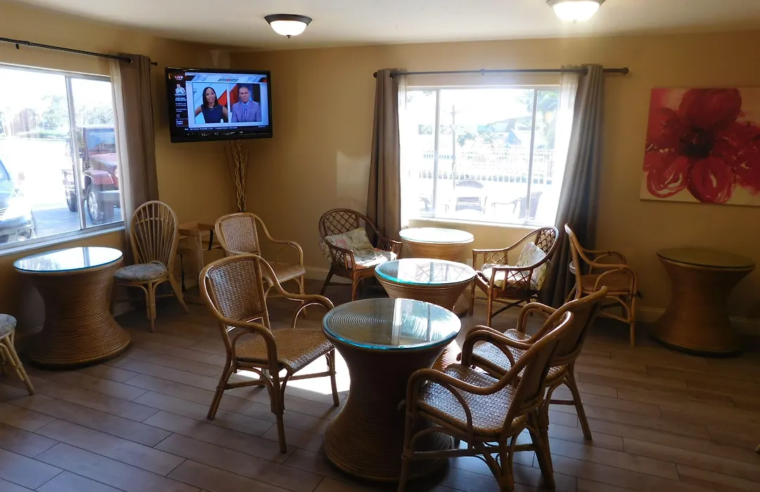 Hibiscus Suites - Sarasota-1