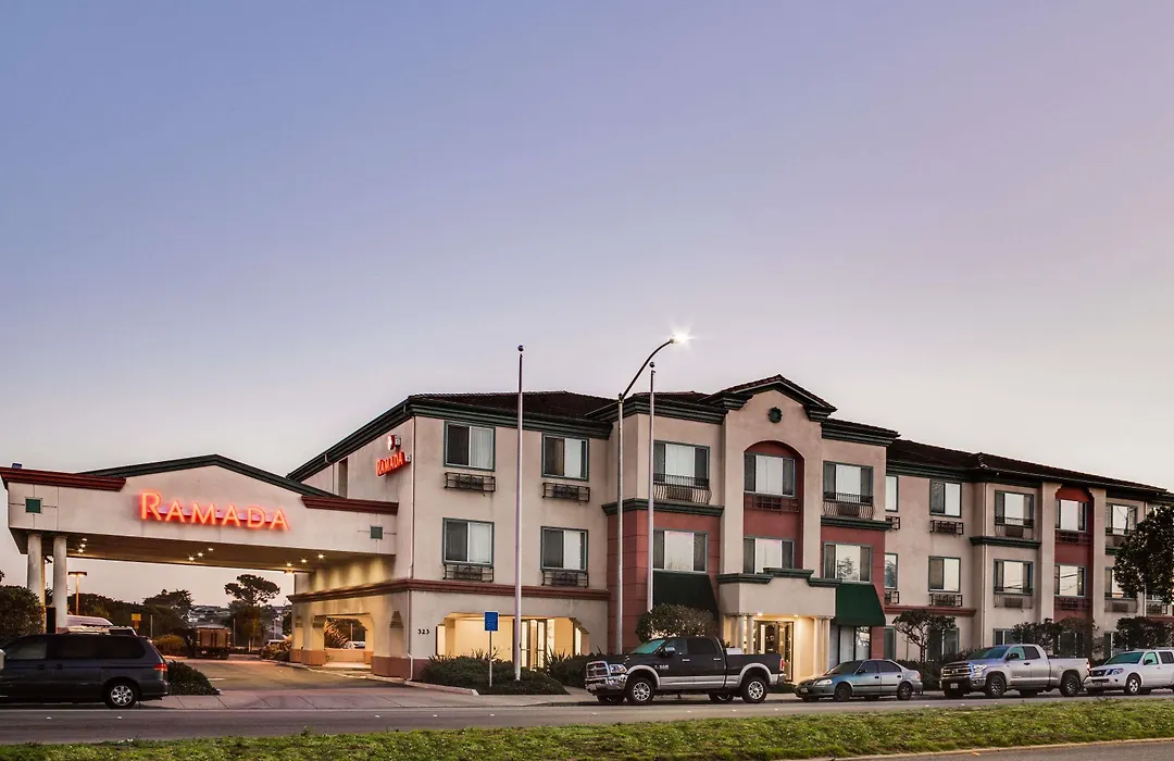 Ramada By Wyndham Marina-1