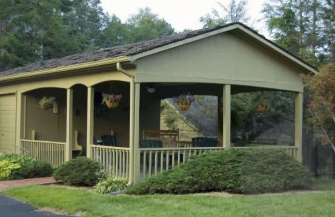 Hillwinds Inn - Blowing Rock-1