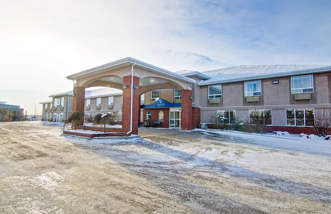 Ramada By Wyndham Ponoka-1