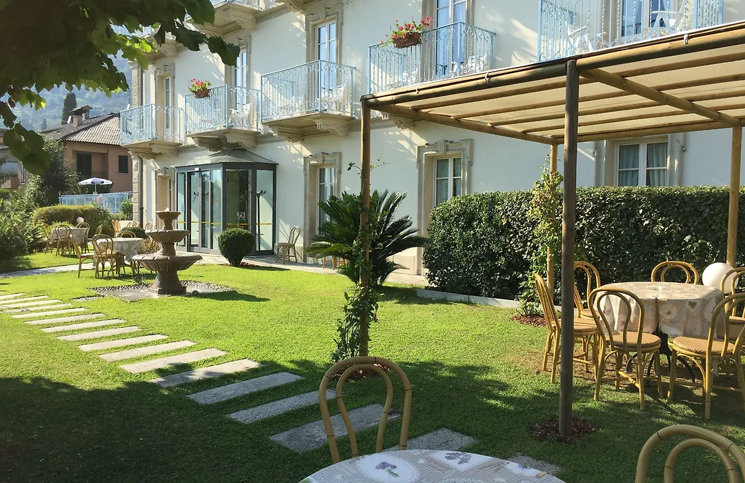 Hotel Lario-1