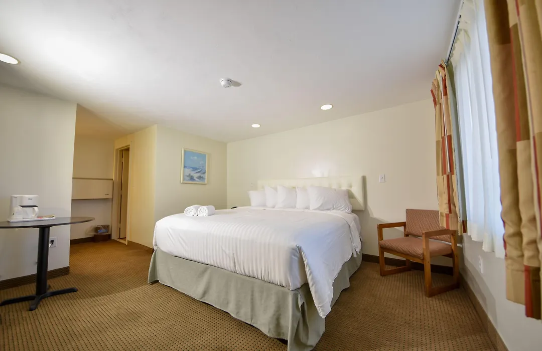 Cape Sands Inn-1