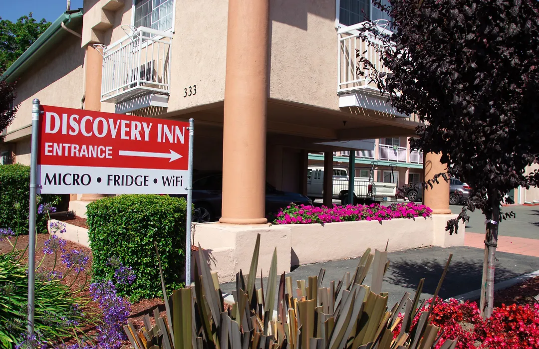 Discovery Inn-1