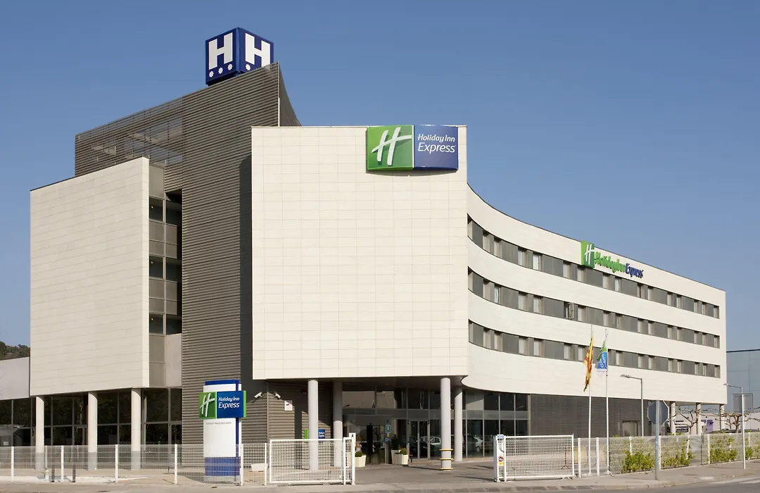 Holiday Inn Express Molins De Rei By Ihg-1